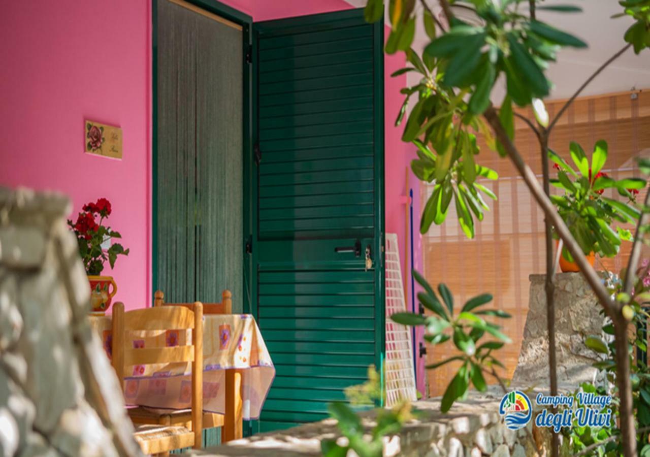 Camping Village Degli Ulivi Mattinata Exterior foto